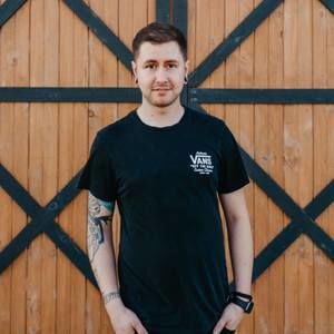 Meet your Posher, Michael